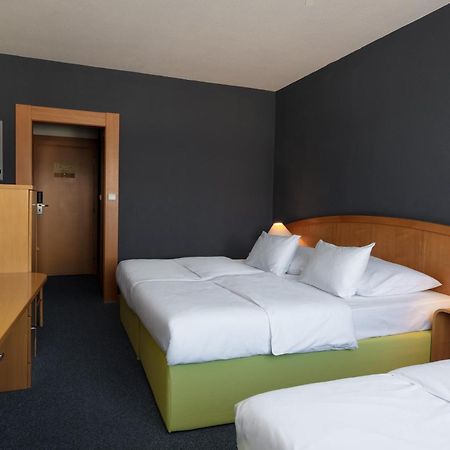 Orea Hotel Voro ブルノ エクステリア 写真